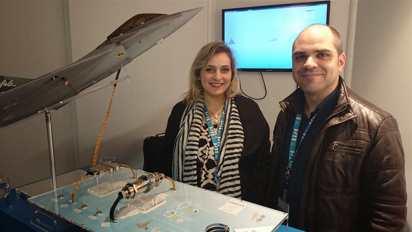 Stand TechDays CEA LIST 2015 : démonstrateur OMTDR sur maquette d'avion de chasse